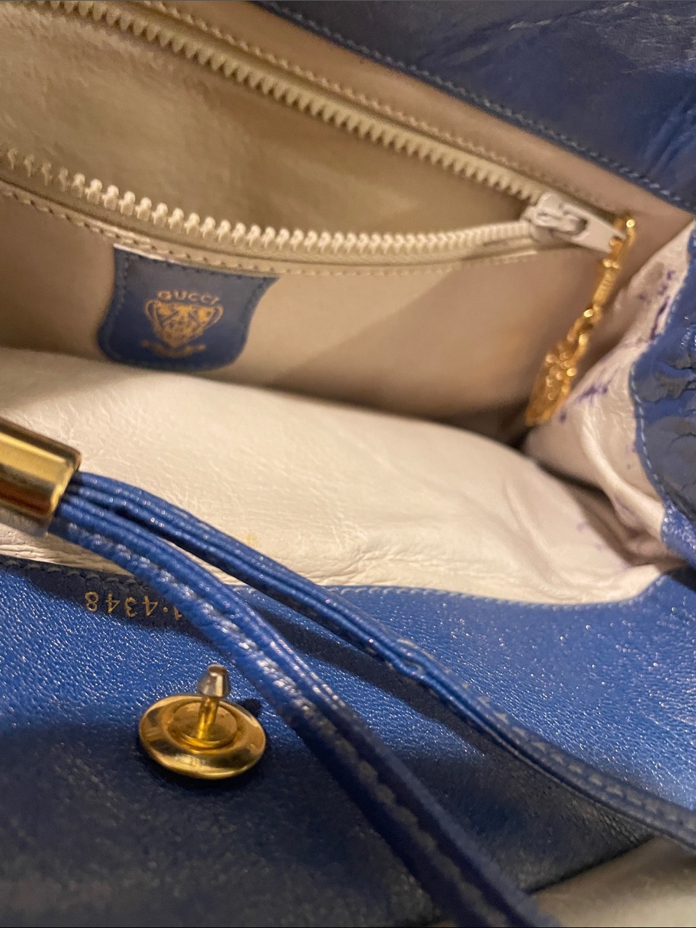 Vintage GUCCI purse - Picture 7 of 15